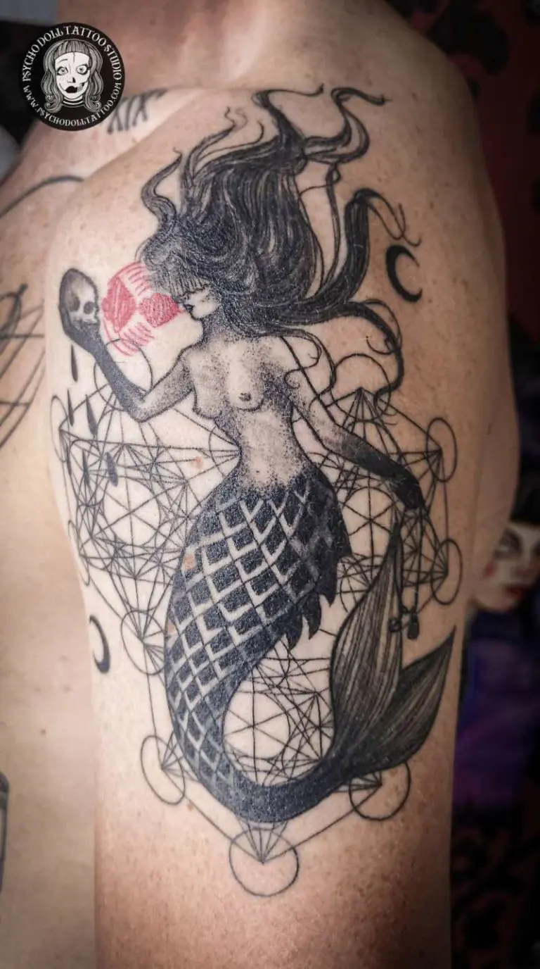 tatuaggi di esseri fantastici