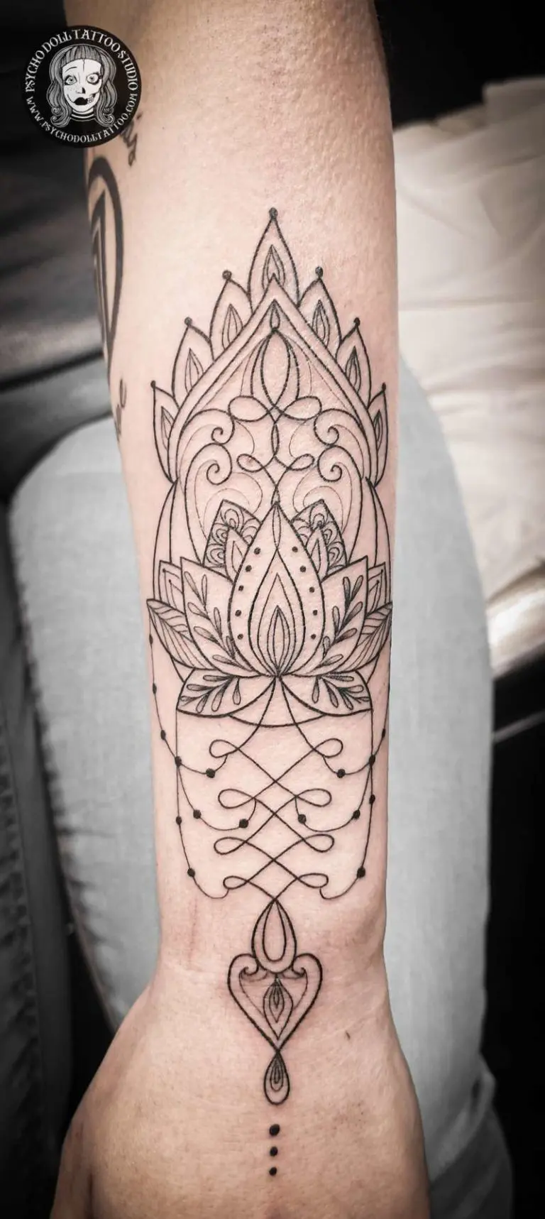tattoos symbols geometries