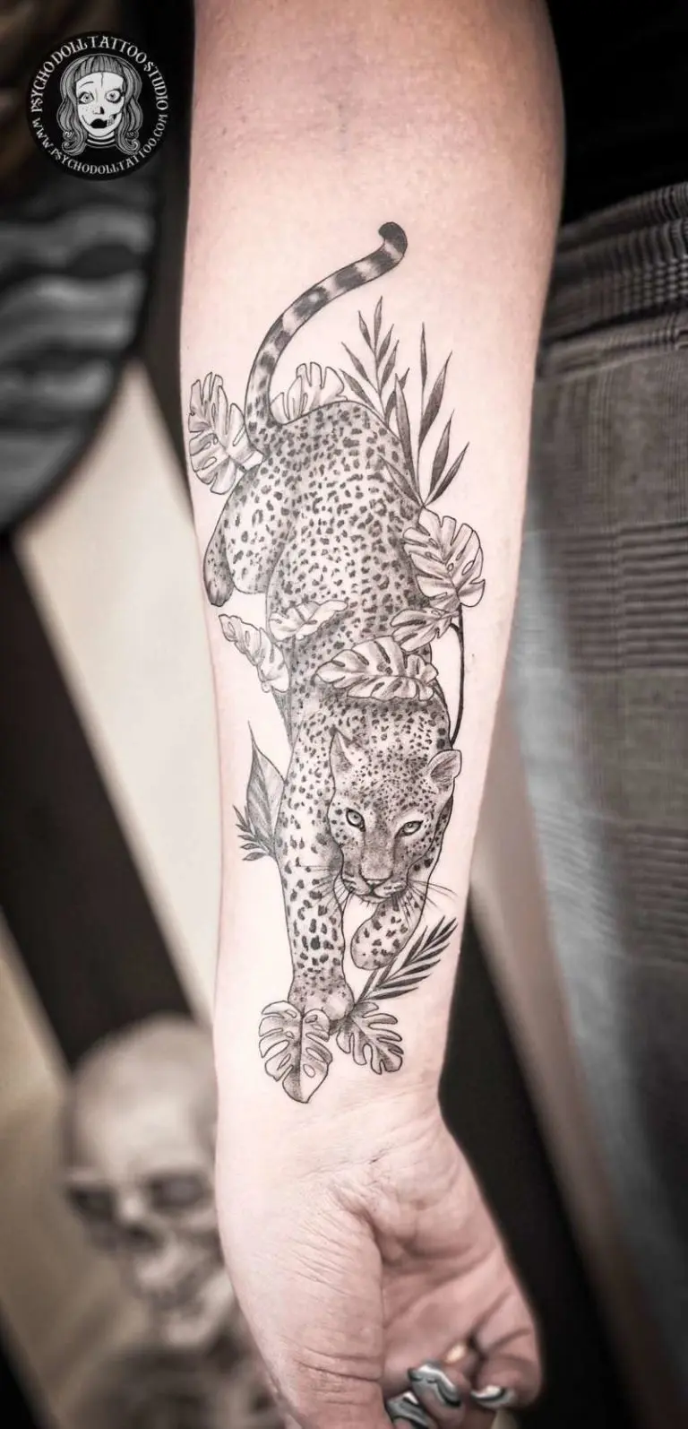 leopardi tatuointi
