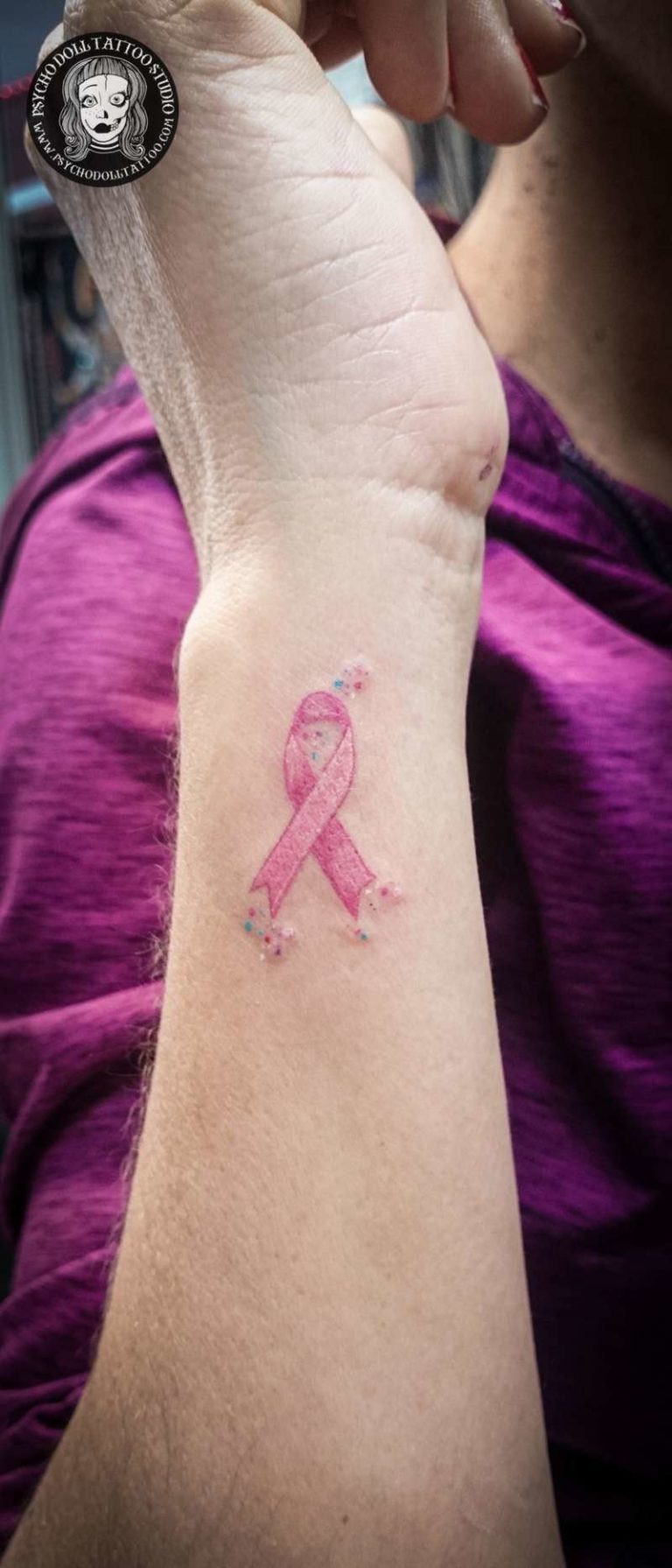 tatuaje cancer de mama