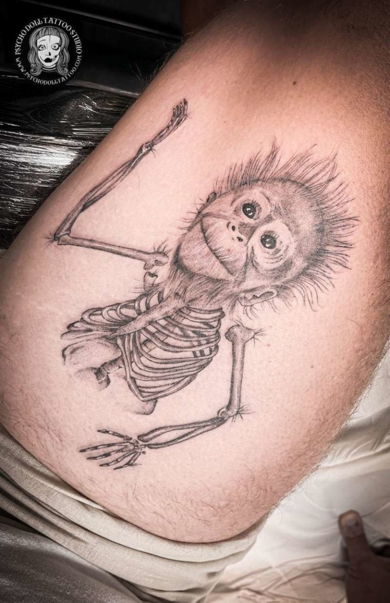 mono esqueleto tattoo