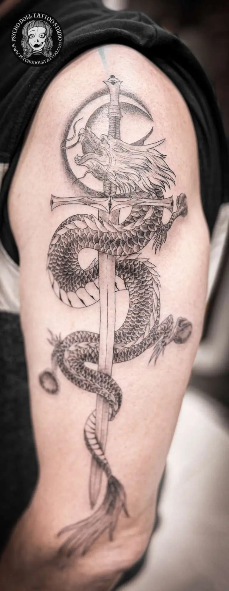 Tetovaža zmaja na Mallorci