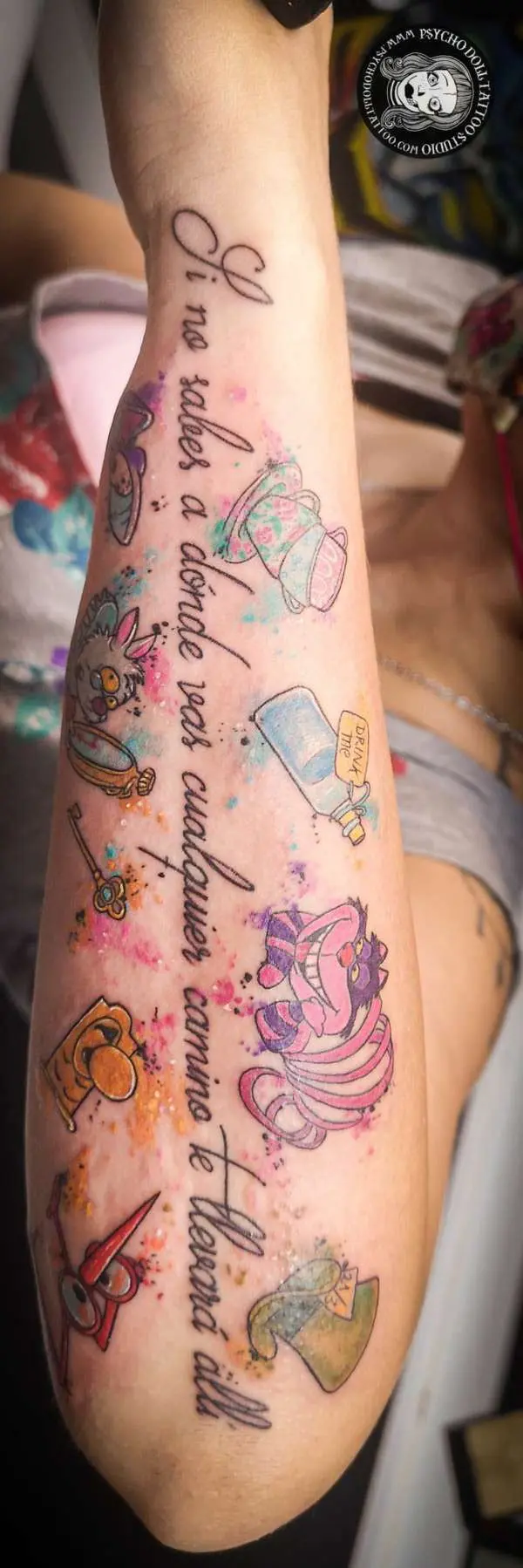 tetovaža alice u zemlji čuda