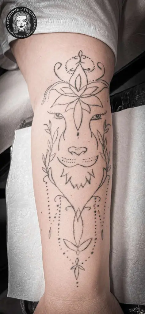 COVER-TATTOO-ANORDNUNG