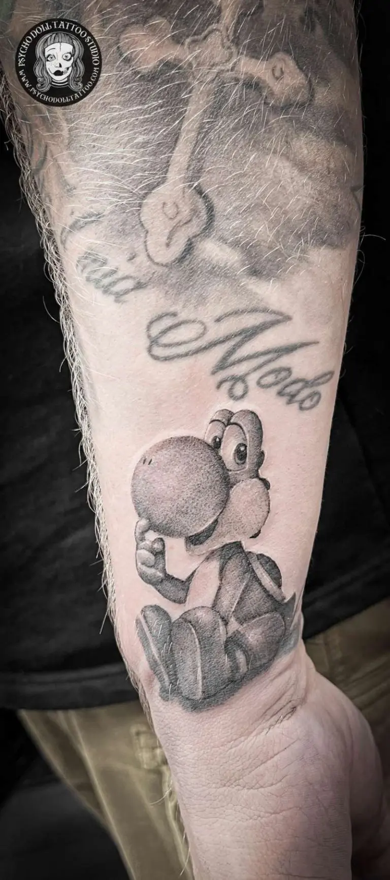 yoshi Super Mario Bros tetovaža