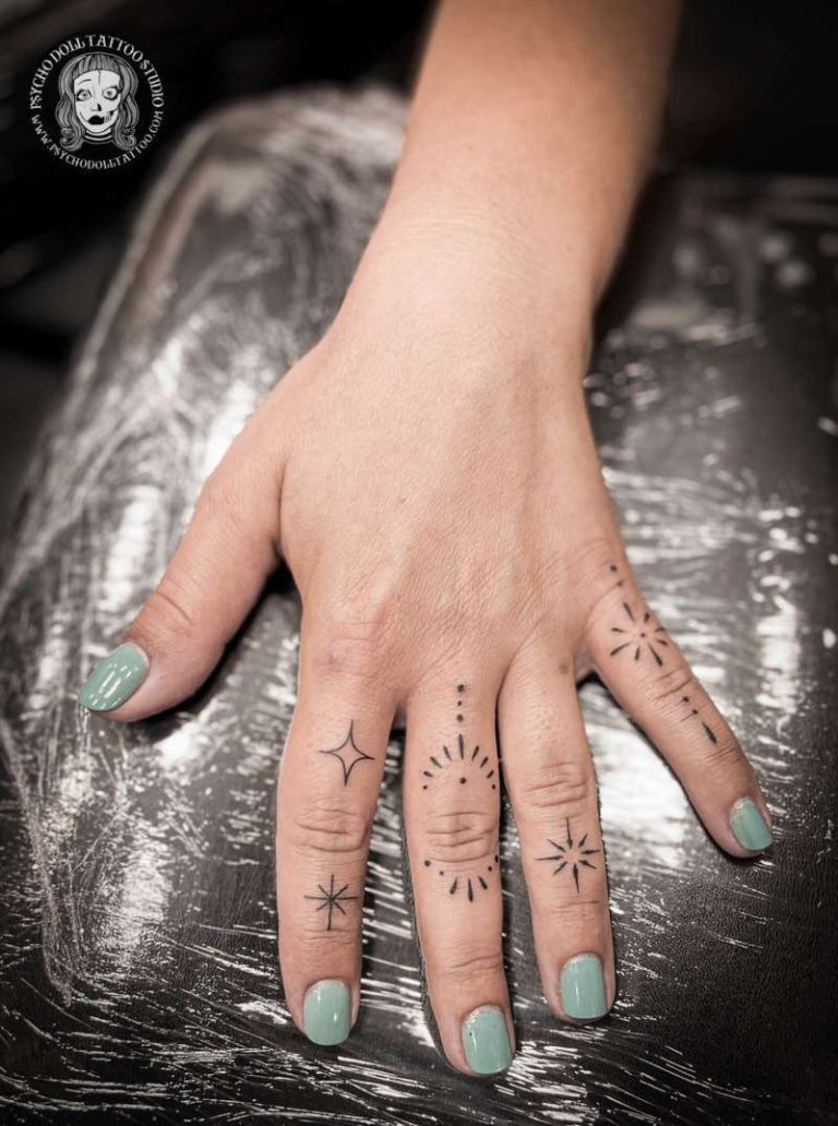 tatuaje en la mano