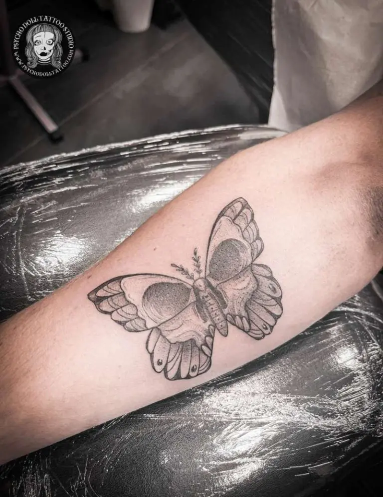 tetovaža leptir lubanja lubanja leptir tetovaža