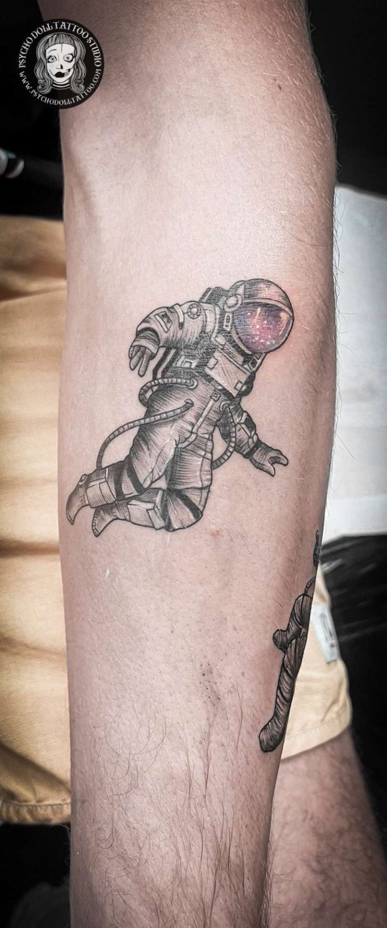 tatuaje astronauta