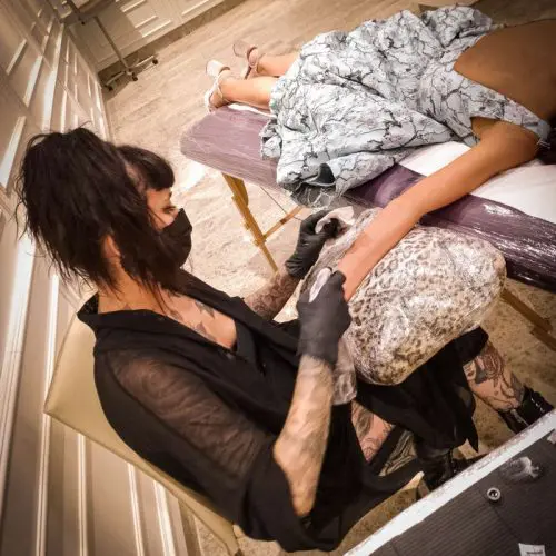 TATOUAGES POUR MARIAGES, ANNIVERSAIRES ET ÉVÉNEMENTS À MAJORQUE​ TATOUAGES POUR MARIAGES, ANNIVERSAIRES ET ÉVÉNEMENTS À MAJORQUE​