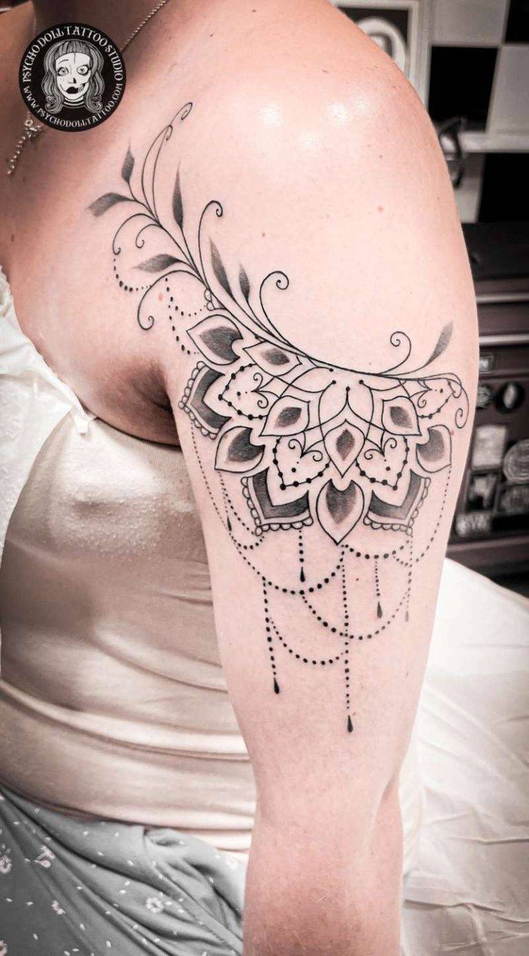 mandala decorative tattoo