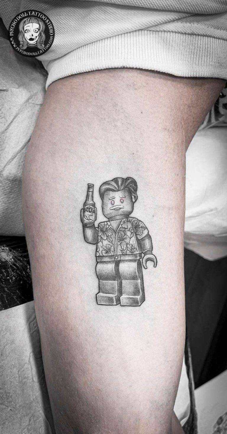 tatuaje lego tattoo
