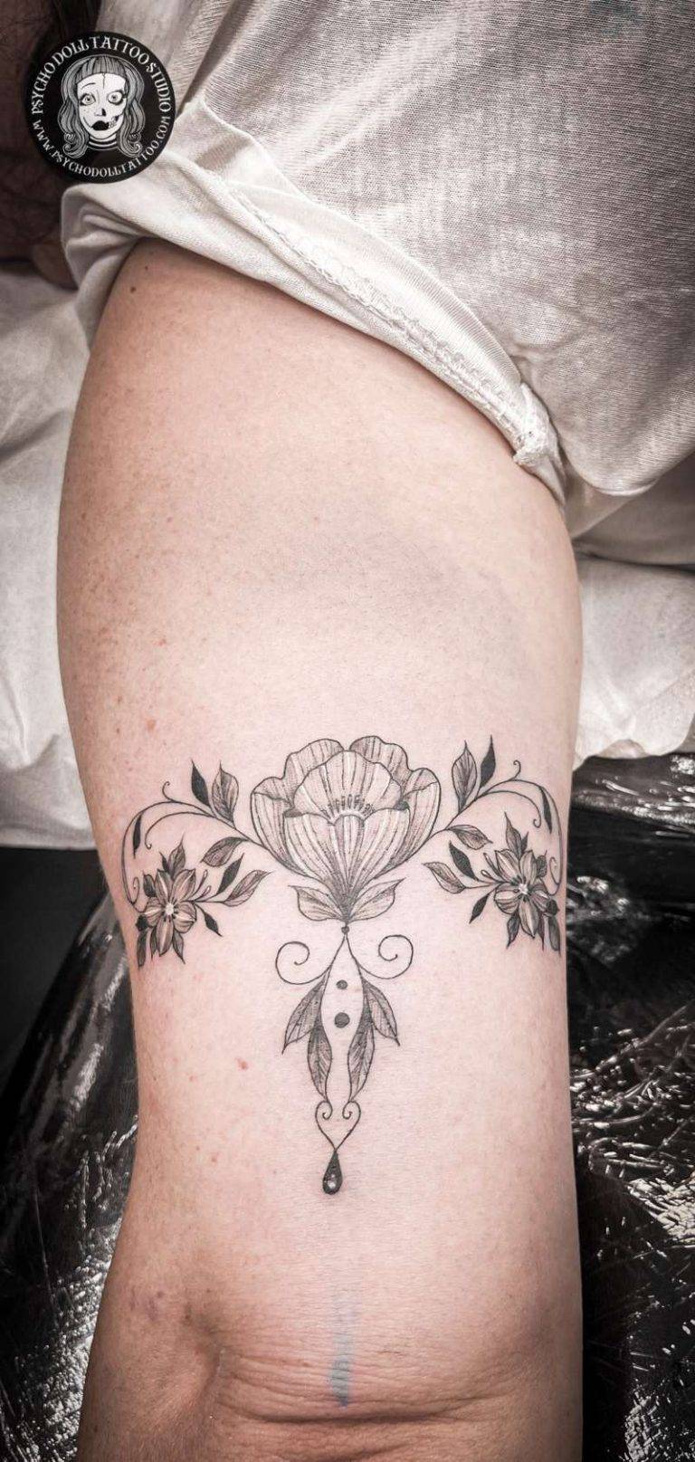 tatuaje de flores flowers tattoo